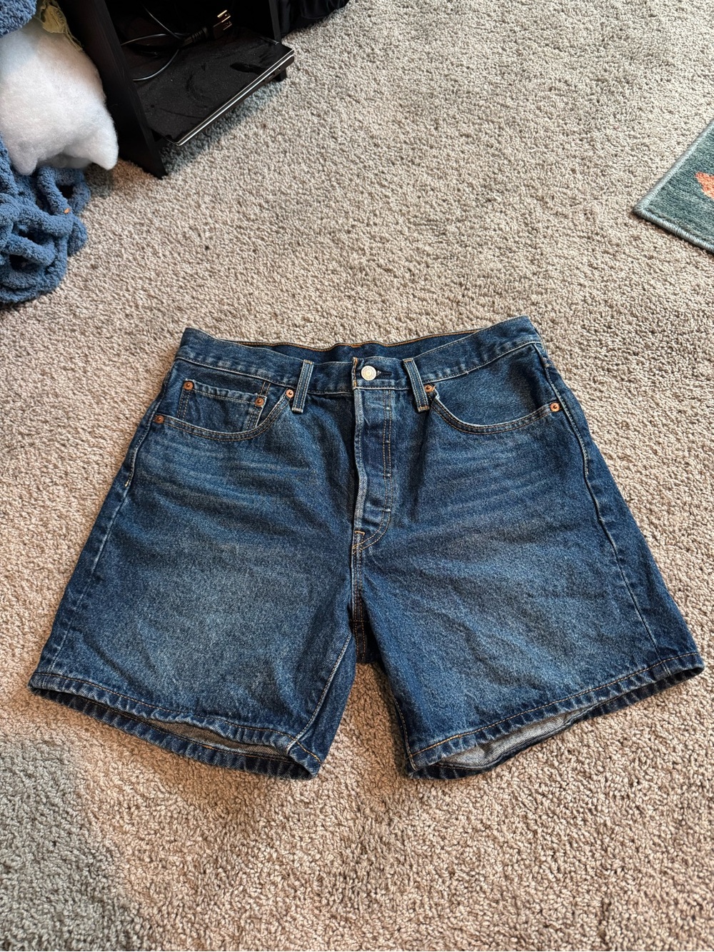 Levi's 501 Original Fit Dark Blue Denim Jean Shorts w Classic Button Fly Women’s